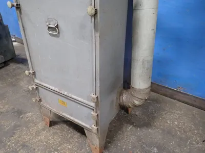 USED TORIT DONALDSON MC 1000