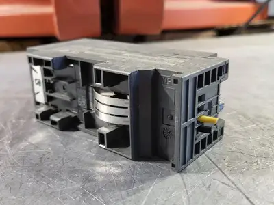 USED SIEMENS 6ES7 972-0AA01-0XA0