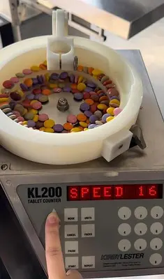 USED KIRBY LESTER KL200