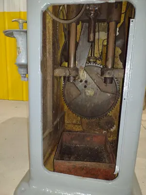 USED D.C. MORRISON K