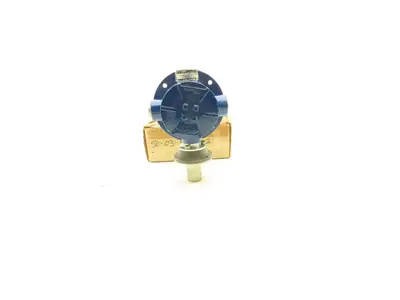 ITT Neo-Dyn 110P4-4C7 Pressure Switch Adjustable 3-15 PSIG 125/250VAC
