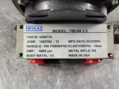 NEW WIKA 700.04