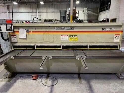 Used ACCURSHEAR ACCURSHEAR Power Squaring Shears (Inch) Florida US | Southern Fabricating Machinery Sales, Inc. #81053