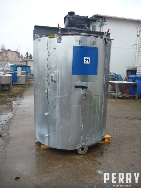 _UNKNOWN_ 3,000 LITRE Stainless Steel Tanks | Perry Equipment