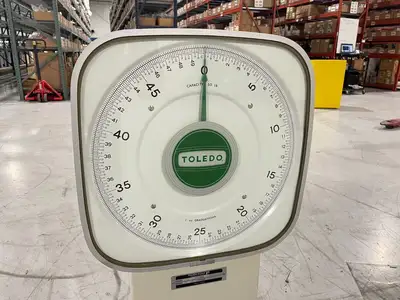Used Toledo 50 Pound Capacity Scale Scales Michigan US | Maverick Industrial Sales #1475287