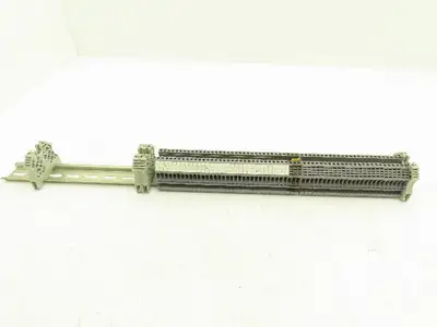 MI Euro 2.5mm² 20A Terminal 600V 24-12AWG DIN Rails Lot of 185