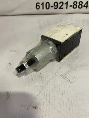 Brevini AM3RDP1C3004 Hydraulic Directional Control Valve