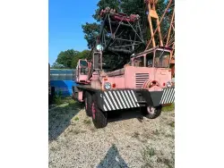 Used 1968 BAY CITY-MANITOWOC 40T Truck-Mounted Cranes Pennsylvania US | Iron Exchange Equipment Solutions #1353672
