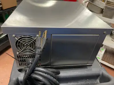 Used Hatco Used Hatco TF-2005 Electric Cheese Melter Toaster Warmer Finisher 240V Salamanders & Cheese Melters Illinois US | Falcon Restaurant Supply #1376171