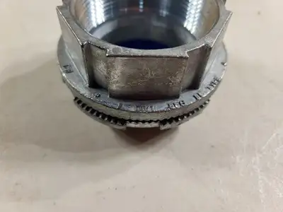 NEW THOMAS & BETTS H200GR-C