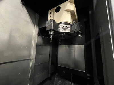 2022 HWACHEON VT-950 +MG/MC Boring Mills Vertical CNC | USED CNC (4)