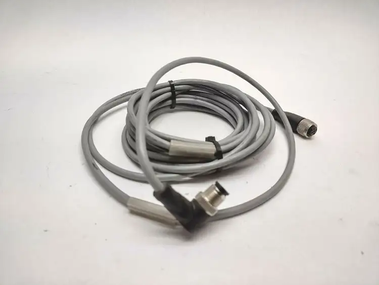 Used Pepperl V1-G5M-PUR-ABG-V1-W Misc Electrical & Power Parts Michigan US | Maverick Industrial Sales #1473893