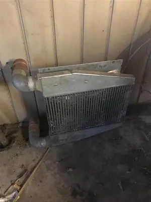 Used RADIATOR SPECIALTIES COOLER 36" X 31" X 4-1/2" Automotive Parts Pennsylvania US | East West Machinery & Drilling #1415862