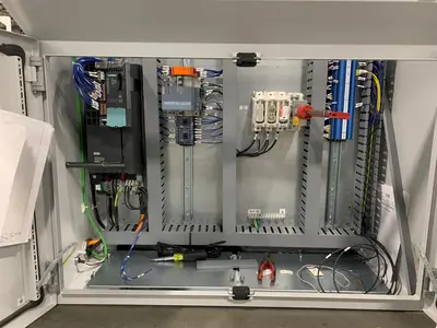 PERFECTO 400-36EF Feeders, Servo | PressTrader Limited (5)