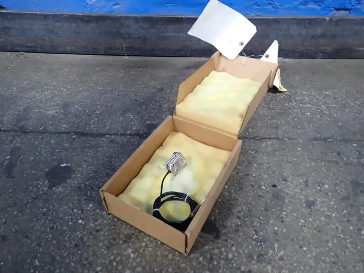 Used MAGNETIC INSTRUMENTATION 21001489 Sensors | HGR 24 #752531