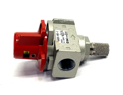 VHS20-N02-Z | SMC  Manual 3-Port Pneumatic Lockout Hand Valve w/ Silencer - Used