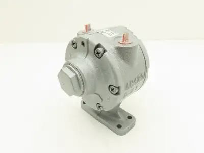 Gast 4AM-FRV-13C Rotary Vane Pneumatic Air Motor 1.7Hp 3000RPM 56 in-lb 100psi
