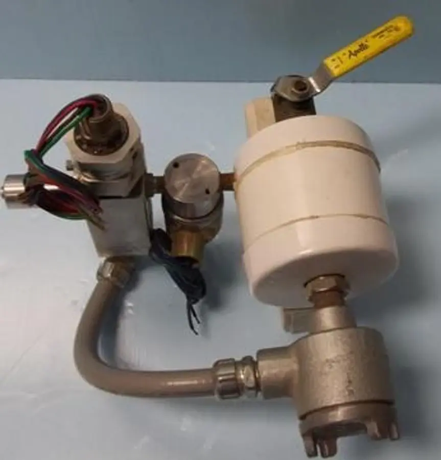 QTY. 1. FLUID ACTUATED SAMPLE CYLINDER CONSISTING ...