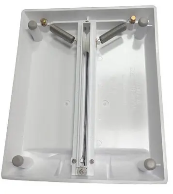 14″ x 11″ Manual Cheese Cutter, Plastic