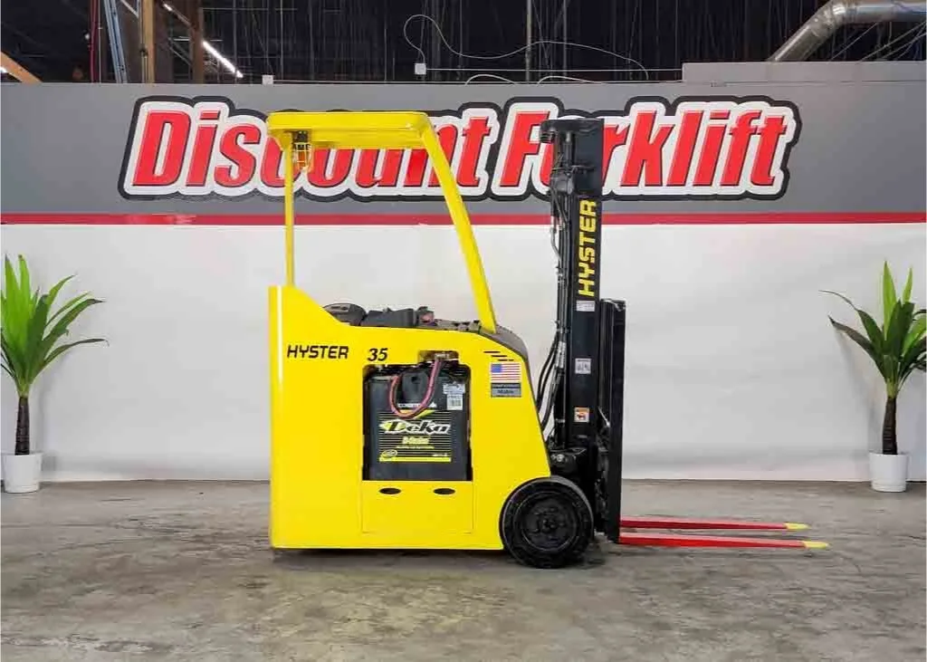 USED 2016 HYSTER E35HSD3