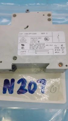 USED Allen-Bradley 1492-SP1C020