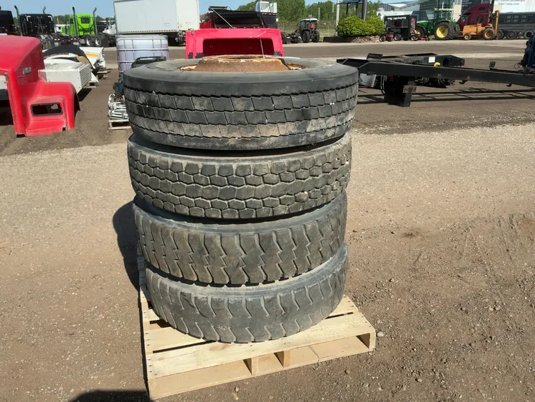 Used _UNKNOWN_ _UNKNOWN_ Wheels & Tires Michigan US | Miedema Asset Management Group #1180518