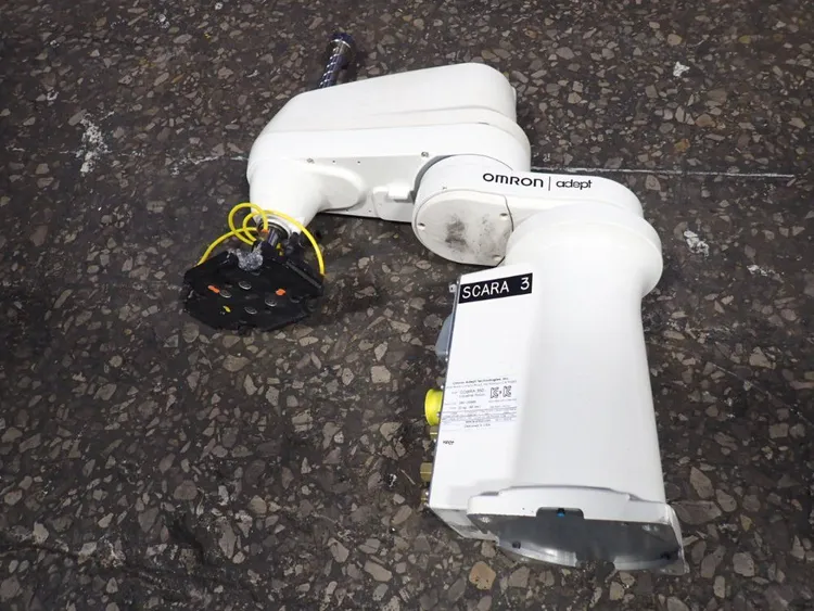 Used OMRON ADEPT COBRA 350 Robots Ohio US | HGR 24 #729739