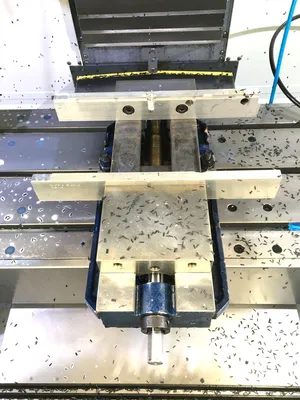 2017 HAAS VF-2 Vertical Machining Centers CNC | CNC EXCHANGE (8)