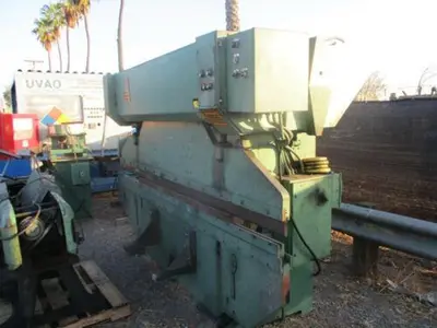 60 Ton, HJO, hydraulic press brake, 10' overall, motorized ram