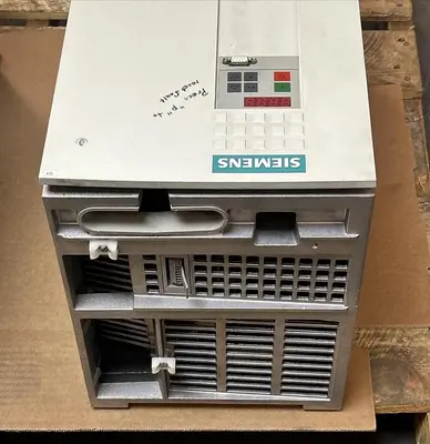 Used SIEMENS 6SE7024-7ED61-Z Servo Drives Ohio US | Surplus Asset Holdings #1207042