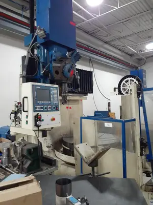 USED 2012 WEBSTER BENNETT