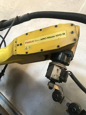 Used 2007 FANUC ARC MATE 100IB Robotic Welding Cells CZ | Amaron s.r.o. #1068042