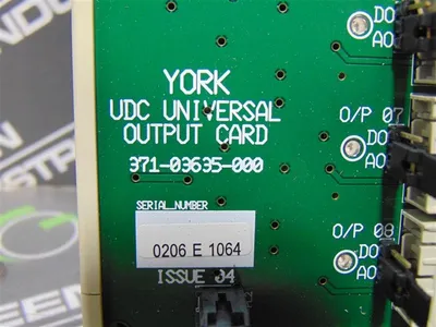 York 371-03635-000 UDC Universal Output Card Issue 04 Used