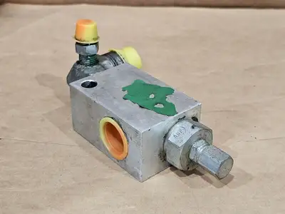Used SUN HYDRAULICS CAD 8BJ8 Parts (Hydraulics and Pneumatics) British Columbia CA | Lenmark #1440872