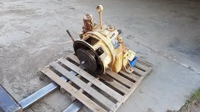 USED TWIN DISC 1-C-1502-2 HYDRAULIC TORQUE CONVERTER