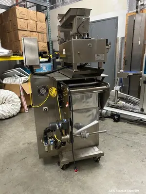 Used WEIGHPACK SYSTEMS VERTEK Net Weigh Filler Scale Vertical Form & Fill Illinois US | Aaron Equipment #86743