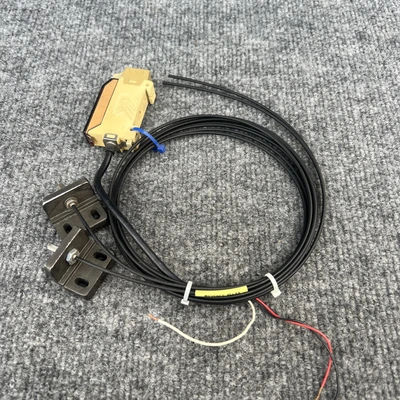 Used Sunx FX4-A3R Photoelectric Sensors California US | Davliegogo LLC #1706927