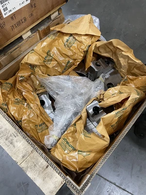 Samchully 25” Four Jaw Scroll Chuck, 8 1/2″ Bore – NEW
