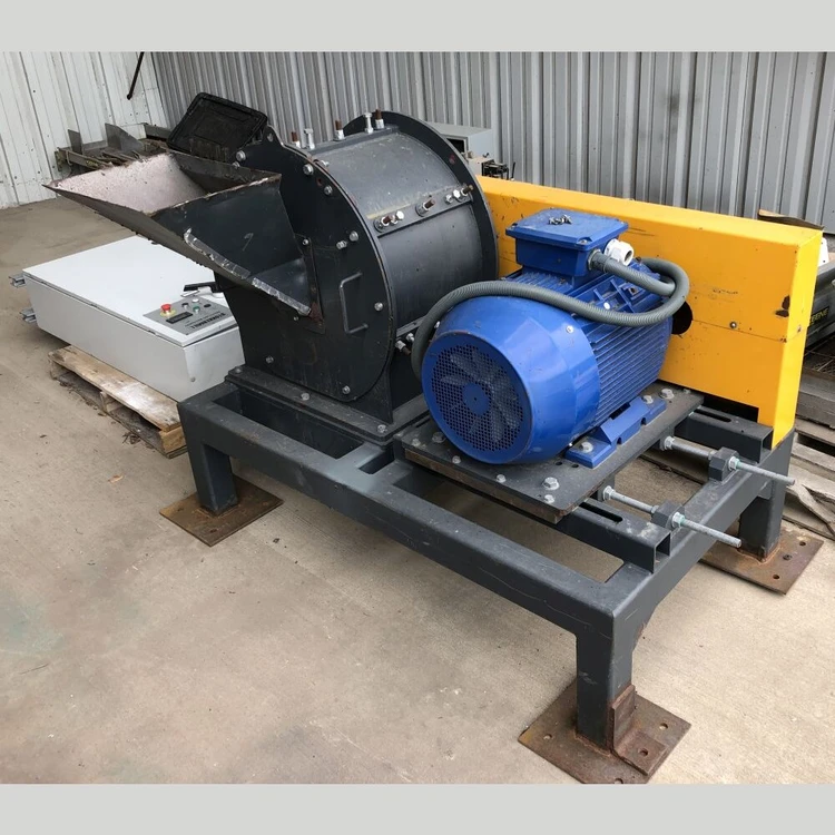 Used _UNKNOWN_ IM 30 Impact Mills British Columbia CA | Savona Equipment LTD #1167857