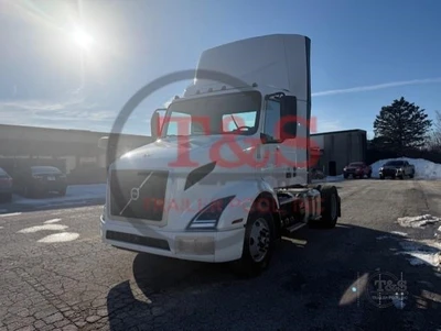 Used 2023 VOLVO VNR42T300 Conventional trucks Illinois US | T&S Trailer Pool #1509492