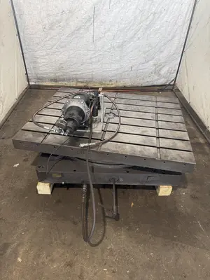 40" X 50" DEVLIEG AIR LIFT ROTARY TABLE. STOCK # 0221326