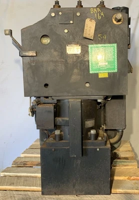 Westinghouse B-28-B Oil Circuit Breaker 1200A, 13800V, 125VDC Tr