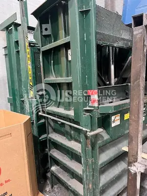 USED MARATHON TWO VERTICAL BALERS - 60" & 72"