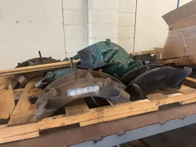 CRC-Evans 36″ Pipe Bender