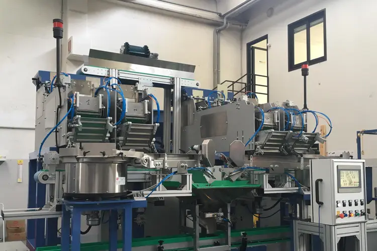 New | Build-to-Order BONOTTO PACKAGING BP-306 Net Weigh Filler Scale Vertical Form & Fill New York US | Barbarotto Int'l Sales Corp #1333185