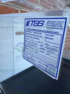 USED FLOW SCIENCES FS2015 BKFVA 3 FT TOP MOUNT VENTED BALANCE SAFETY ENCLOSURE