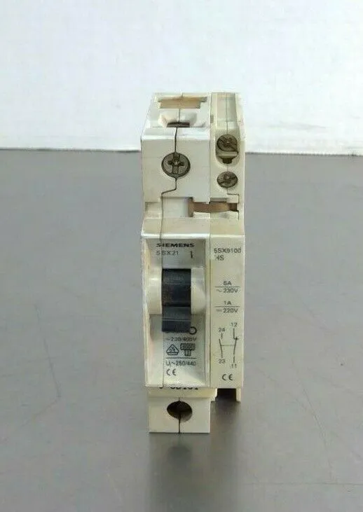 Siemens - 5SX21 B10 - Circuit Breaker w/ 5SX9100 HS 4G