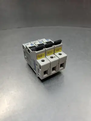 Used Telemecanique DF6-AB10 Fuse Holder, 700VAC, 30A Fuse Accessories | Palmetto Automation #1153192