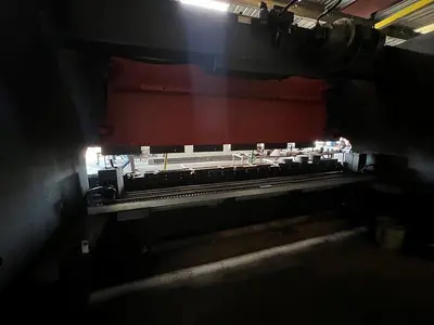 USED AMADA HFB-1704