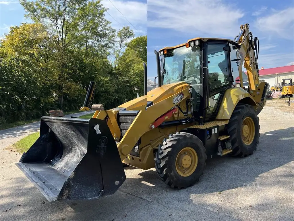 USED 2021 Caterpillar 420 XE